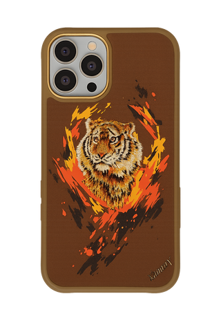 Wolf Spirit Leather Phone Case – Premium Protection with Embroidered Wolf Design